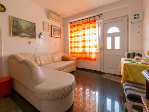 dining-room