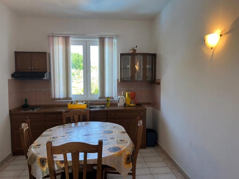 image/jpeg