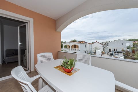 balcony-terrace
