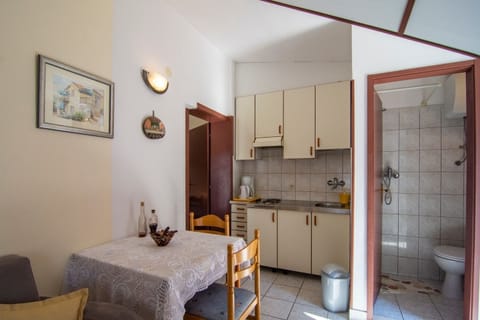 kitchen-diner
