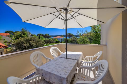 balcony-terrace