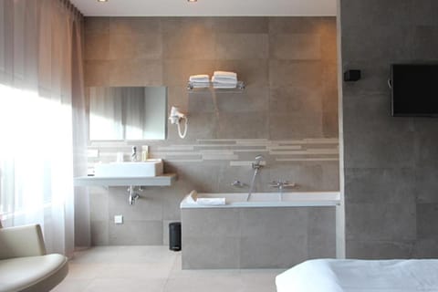 Golden Tulip West Ende Hotel in Limburg (province)