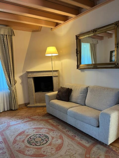 Romantik Hotel Relais Mirabella Iseo Hotel in Province of Brescia