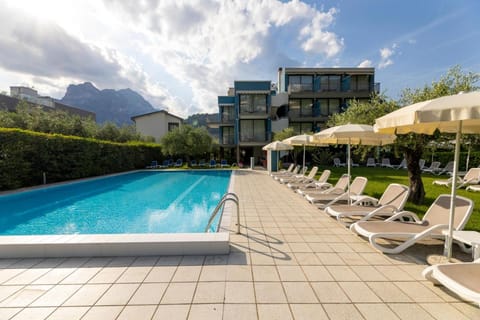 Hotel Holiday Sport & Relax Hotel in Nago–Torbole