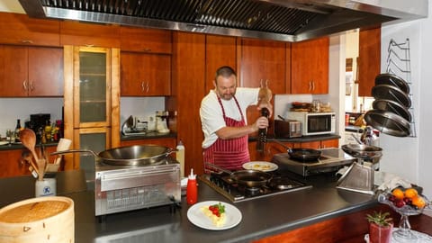 GuBas De Hoek meet eat sleep Bed and Breakfast in Western Cape