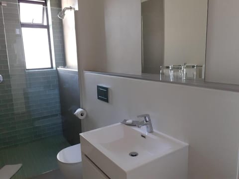 Just Joey Lodge Bed and Breakfast in Stellenbosch