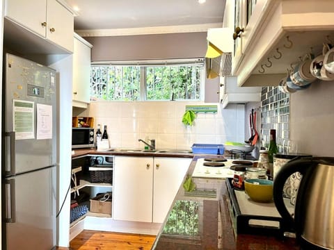 Bluebottle Guesthouse Bed and Breakfast in Cape Town