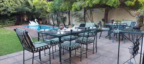 Riversong Guest House Bed and Breakfast in Cape Town