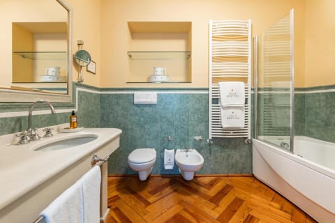 Boutique Hotel Villa Sostaga Hotel in Lake Garda