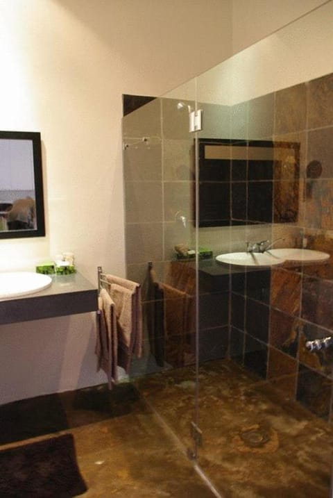 KaapsePracht Bed & Breakfast Bed and Breakfast in Cape Town