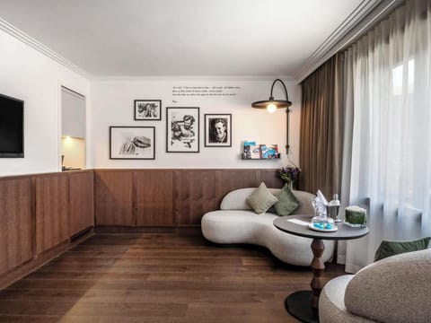 Le Louise Hotel Brussels - MGallery Hotel in Saint-Gilles