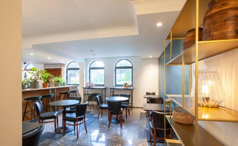 Hotel New Damshire Hotel in Leuven