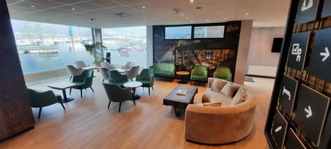 B&B HOTEL Mons Gare Hotel in Hauts-de-France