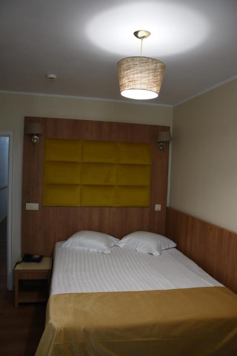 Sun Hotel Hotel in Ixelles