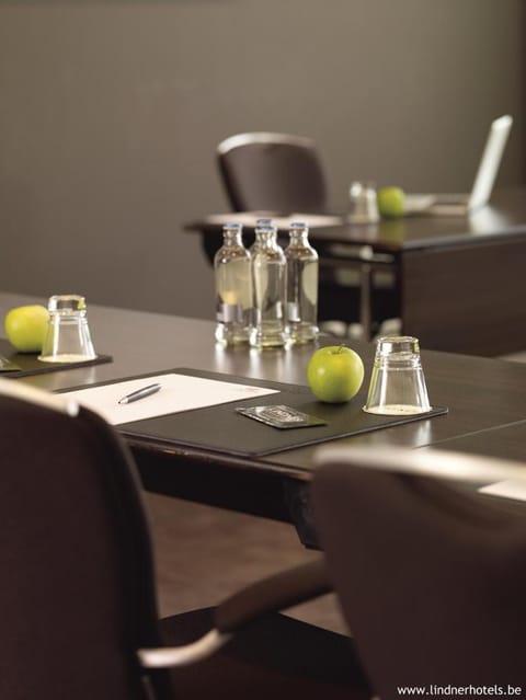 Lindner Hotel Antwerp, part of JdV by Hyatt Hotel in Antwerp