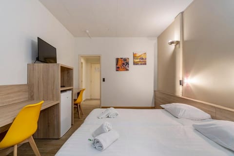 Sleep & Go Brussels South Inn in Flanders