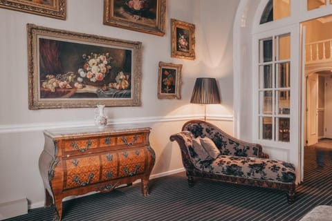 Hotel Manos Premier Hotel in Saint-Gilles