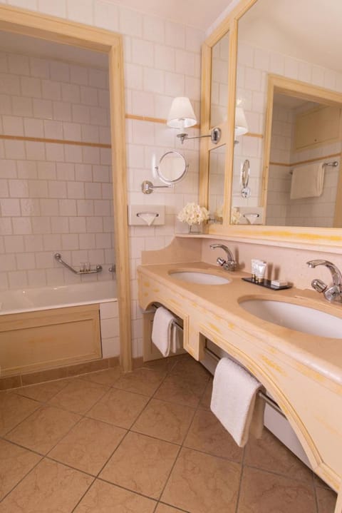 Domaine De Divonne Hotel in Divonne-les-Bains