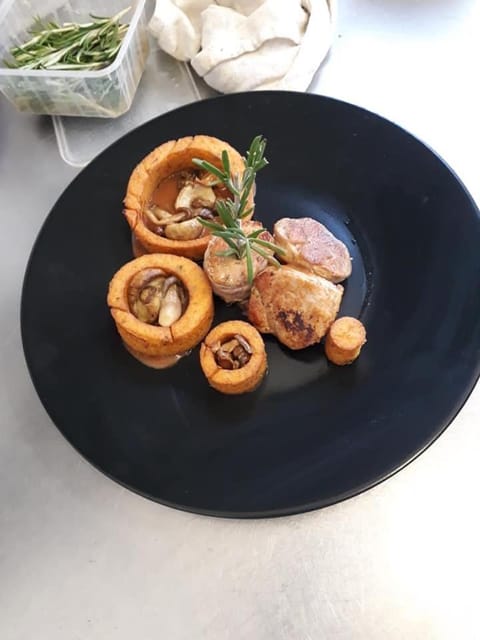 Hôtel Château de l'Hermitage Hotel in Pontoise