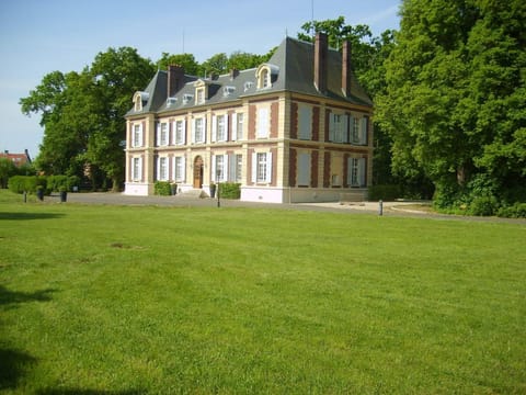 Hôtel Château de l'Hermitage Hotel in Pontoise