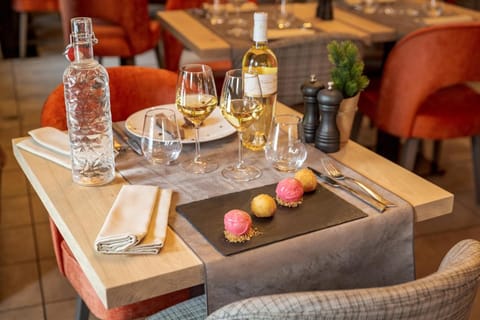 Les Loges Blanches Hotel in Combloux