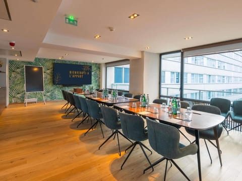 Pullman Paris Tour Eiffel Hotel in Paris