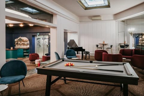 Le Grand Hotel Hotel in Valenciennes