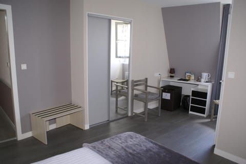 Logis Le Vedaquais Hotel in Centre-Val de Loire