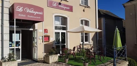 Logis Le Vedaquais Hotel in Centre-Val de Loire