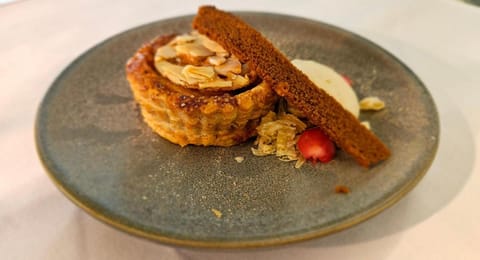 Cringletie House Country House in England