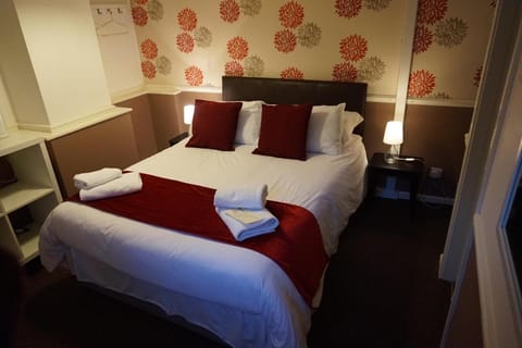 The Boundary Hotel - B&B Bed and Breakfast in Leeds
