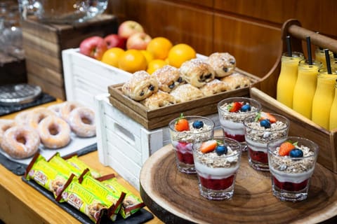 Holiday Inn Reading South M4 Jct 11 By IHG Hotel in Reading