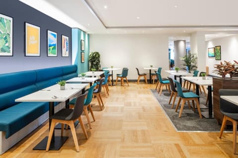 Holiday Inn High Wycombe M40 Jct.4 By IHG Hotel in High Wycombe