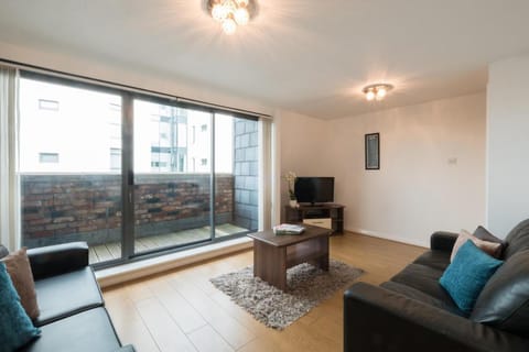 Base Serviced Apartments - Duke Street Hotel in Liverpool