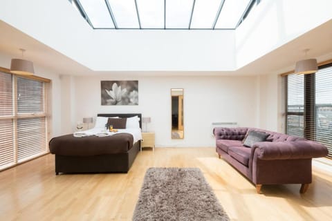 Base Serviced Apartments - Duke Street Hotel in Liverpool