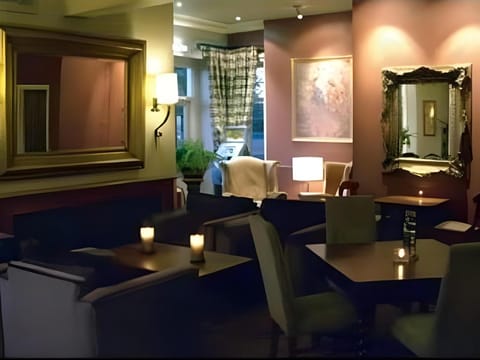 The Hunting Lodge Hotel in Charnwood