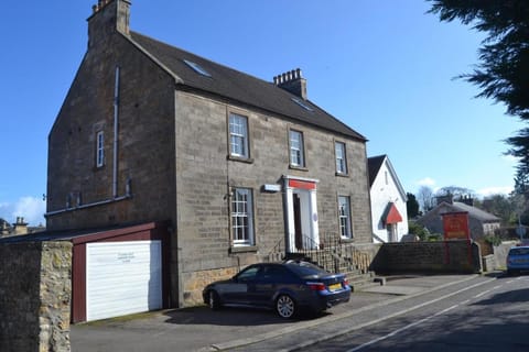 Southbank Guesthouse Bed and Breakfast in Elgin