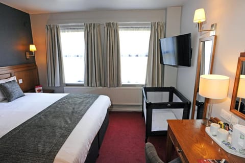 Brentwood Inn by Greene King Inns Inn in Rotherham