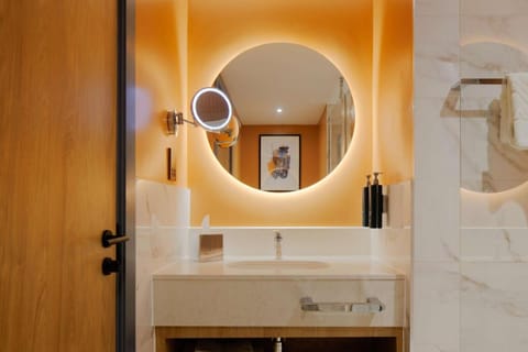 DoubleTree by Hilton Coventry Hotel in Coventry