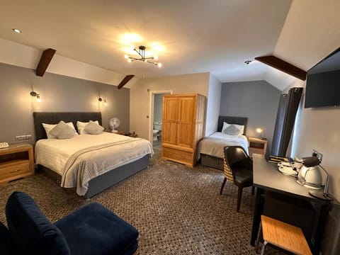 Spilman Hotel Hotel in Carmarthen
