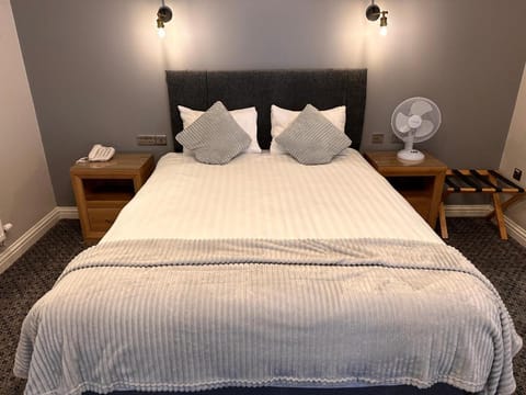 Spilman Hotel Hotel in Carmarthen