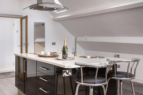 Lincoln House Private Hotel Hotel in Cardiff