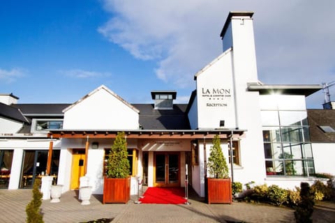 La Mon Hotel & Country Club Hotel in Belfast