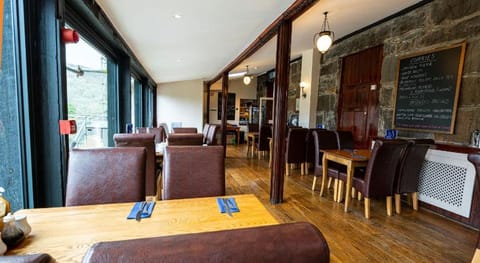 The Grapes Hotel Hotel in Trawsfynydd