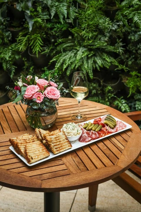 The Shelbourne, Autograph Collection Hotel in Dublin