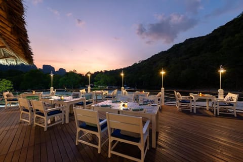 SAii Phi Phi Island Village Resort in Krabi Changwat