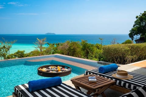 SAii Phi Phi Island Village Resort in Krabi Changwat