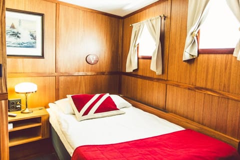 Hotel Barken Viking Docked boat in Gothenburg