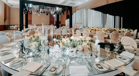 Yas Plaza Marina By Ihg Resort in Abu Dhabi