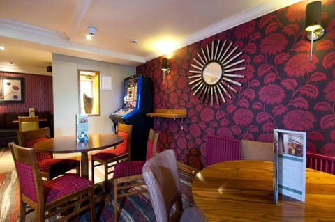 Premier Inn Glasgow Airport Hotel in Paisley